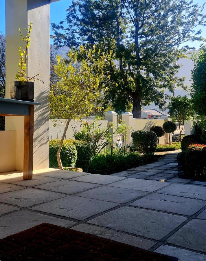 Bergview Guesthouse スウェレンダム エクステリア 写真